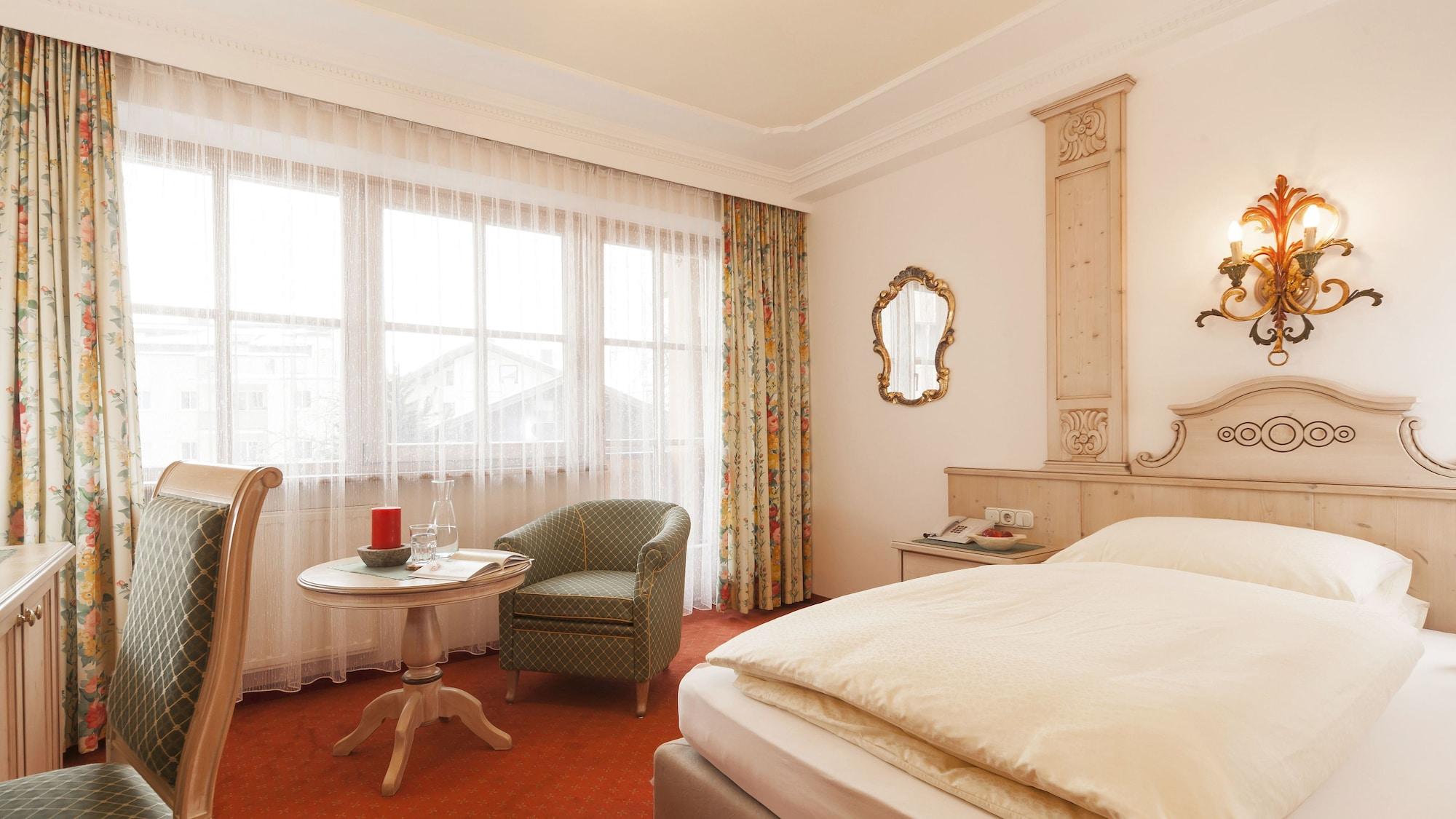 Superior Hotel Tirolerhof - ツェル アム ゼー エクステリア 写真