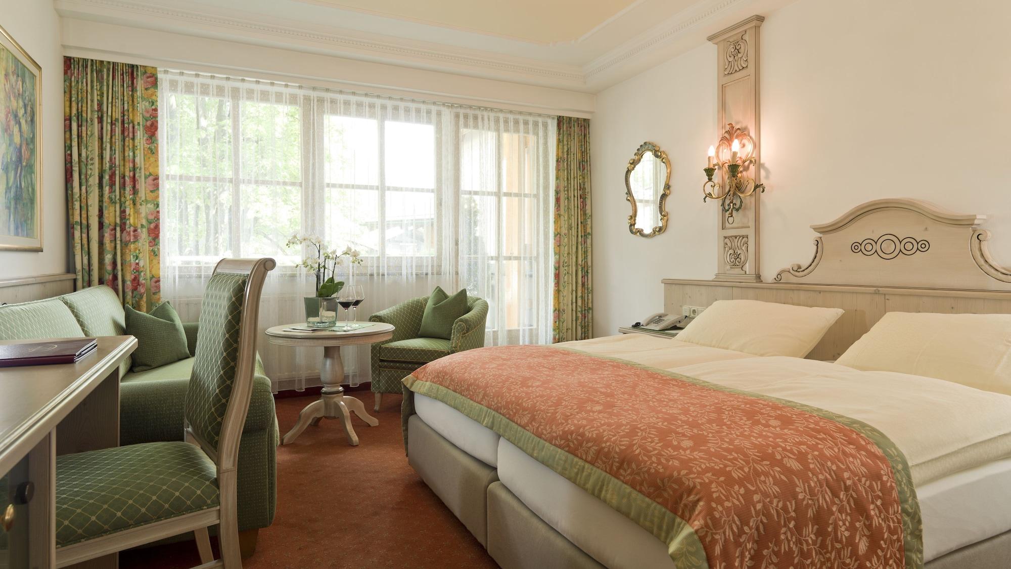 Superior Hotel Tirolerhof - ツェル アム ゼー エクステリア 写真