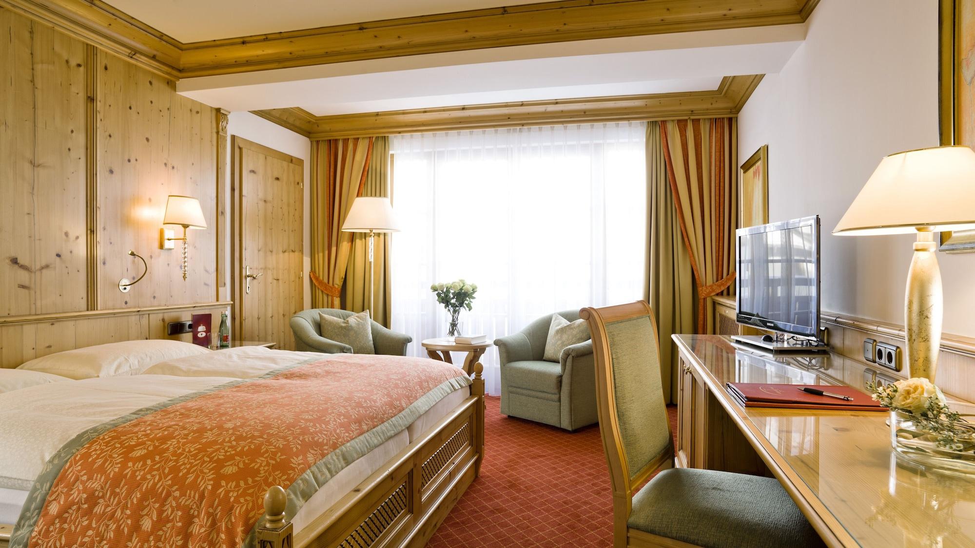 Superior Hotel Tirolerhof - ツェル アム ゼー エクステリア 写真